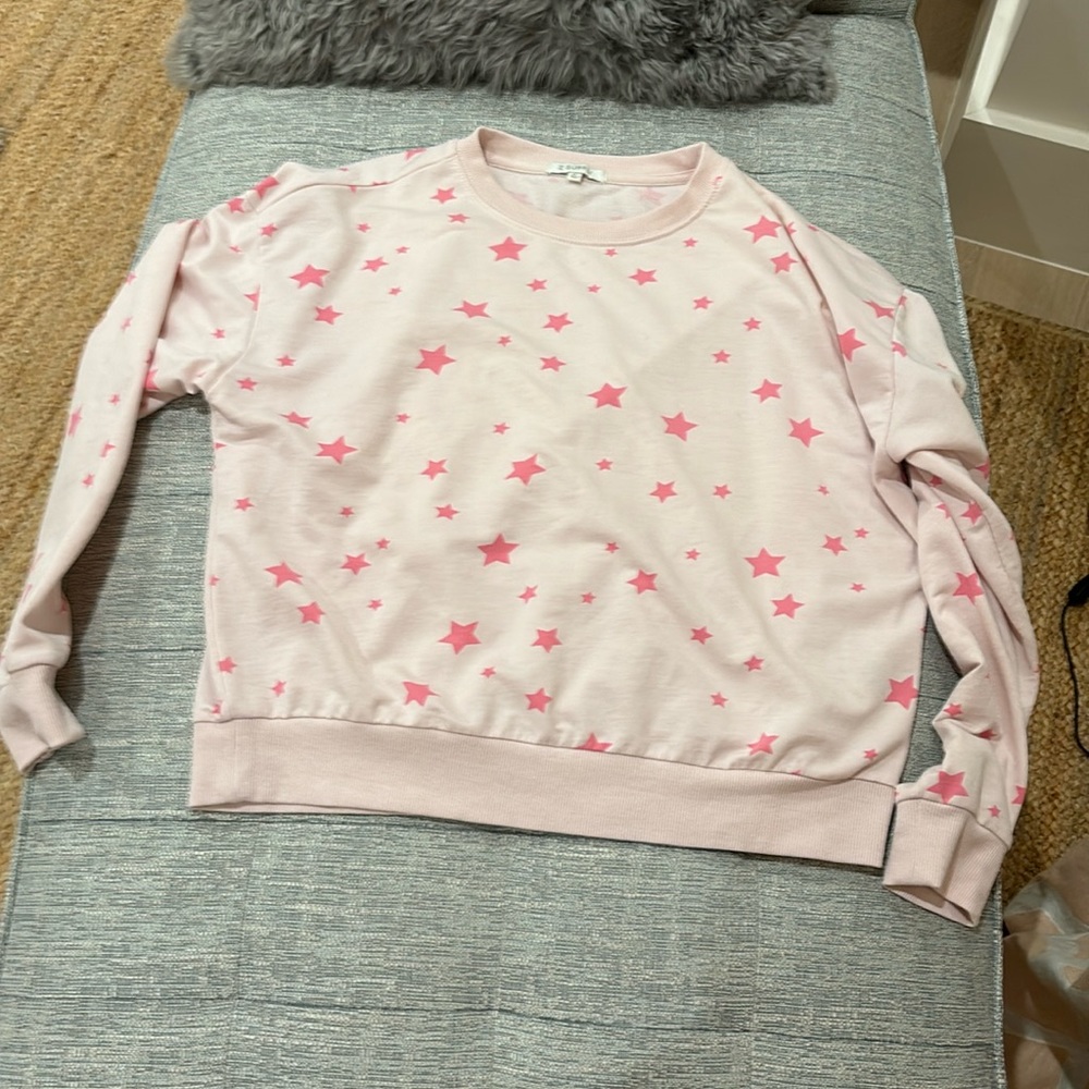 z supply pink sweat shirt with stars